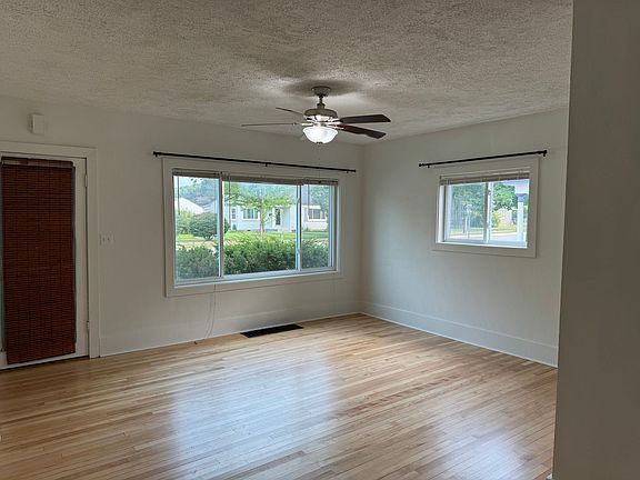 4th image of 1208 S Union St #1