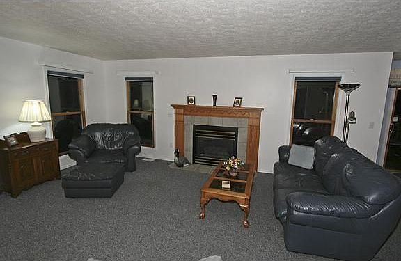 2nd image of 317 Amy Ln
