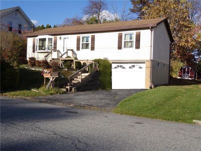 309 Front Ave, Roseto, PA, 18013
