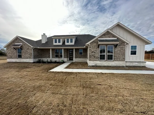 2412 Blackjack Oak Rd, Terrell, TX 75161