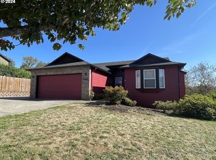 4806 R Dr, Washougal, WA 98671