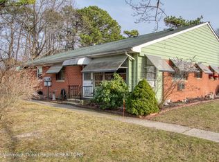 9 Monticello Dr #A, Manchester Township, NJ 08759