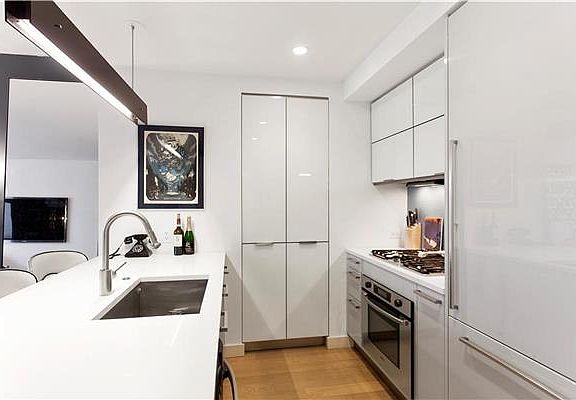 5th image of 22 N 6th St APT 27A