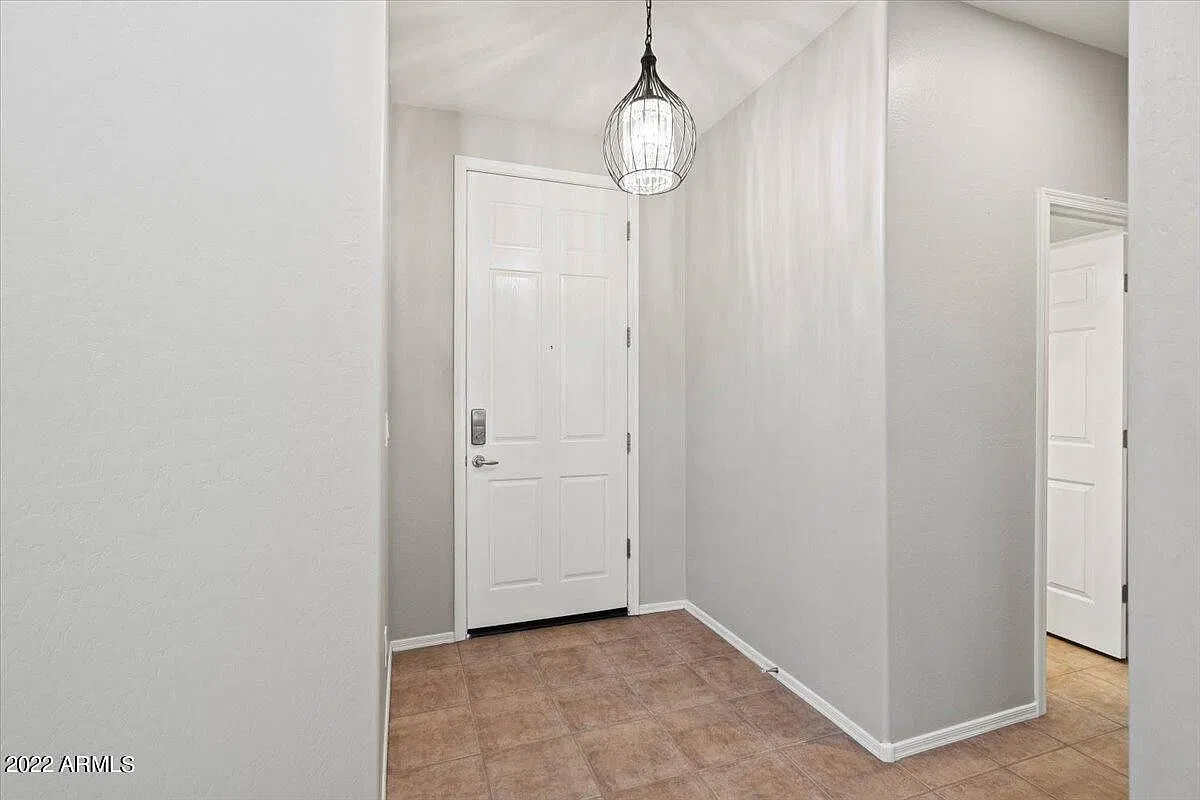 3 bed, 1454 sqft, $2,800 — Photo 4