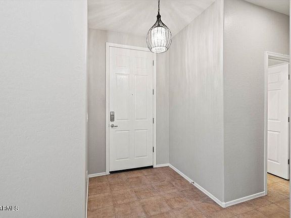 4th image of 1719 W Owens Way