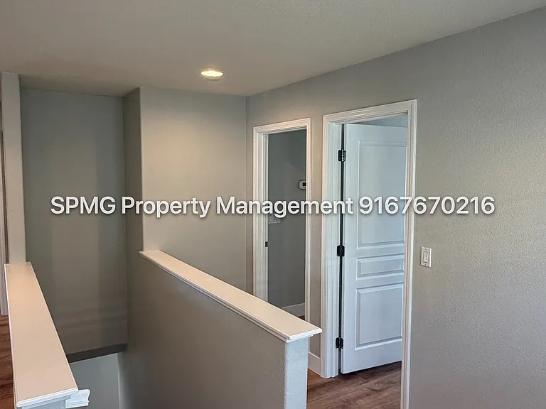 1456 Impressionist Loop — Photo 20