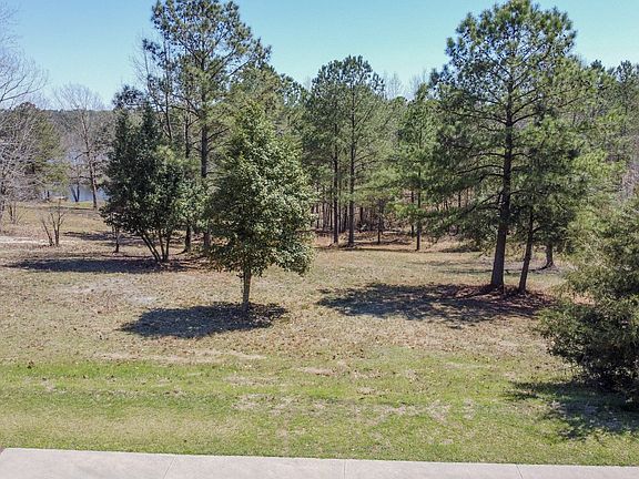 3rd image of 592 McLendon Hills Dr