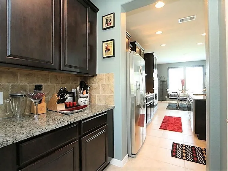 4811 Lennon Park Ct — Photo 9