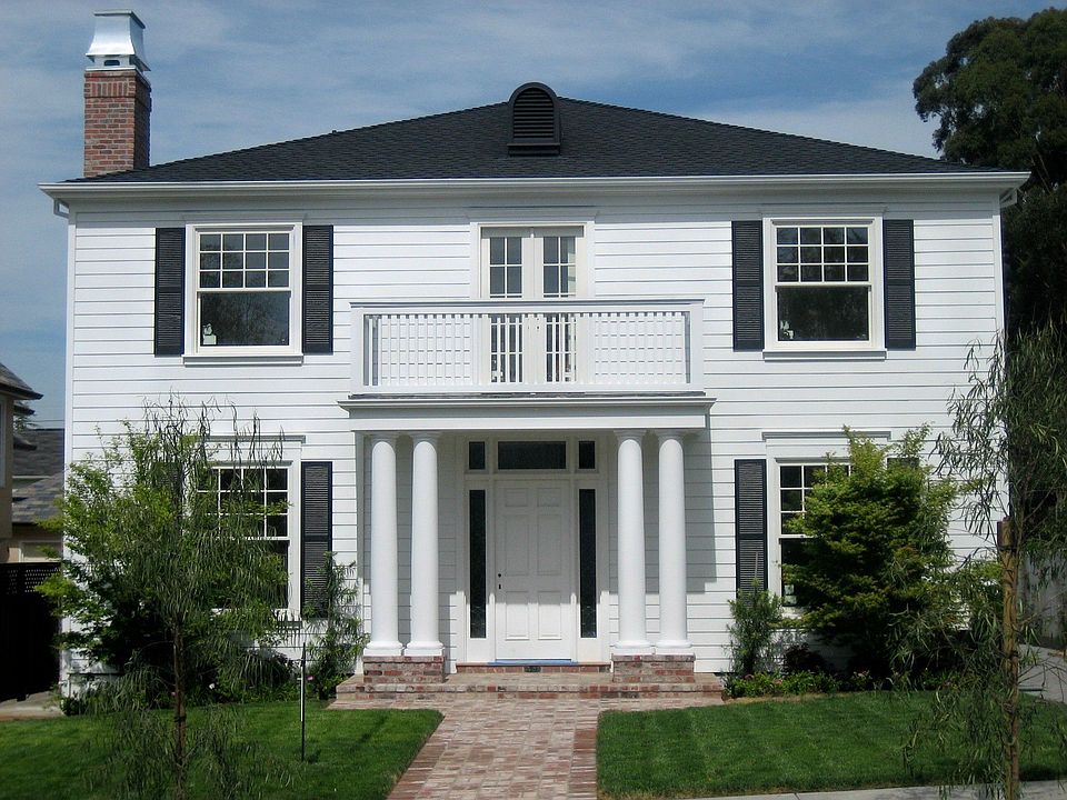1st image of 1316 Drake Ave