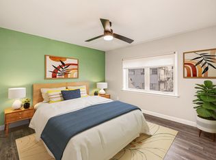 924 S 2nd St FLOOR 3, Milwaukee, WI 53204