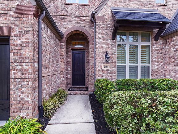 3rd image of 2406 Sparrow Crest Dr