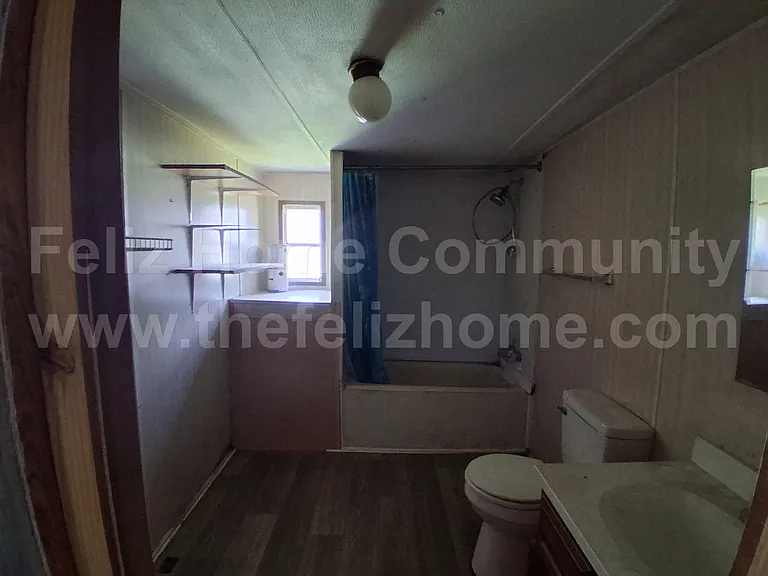 3940 Cloverdale Rd #5B — Photo 7