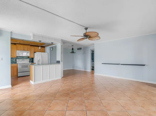 509 Dotterel Rd, Delray Beach, FL
