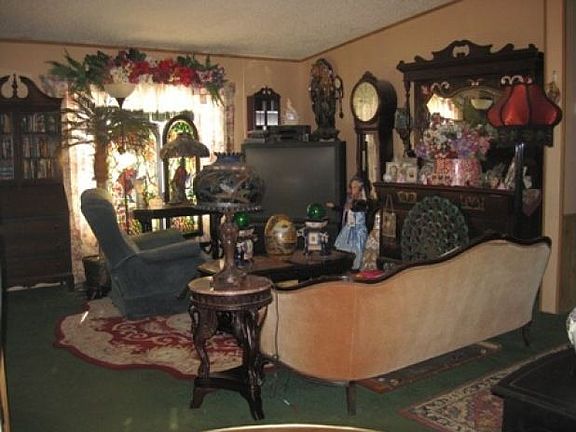 5th image of 9419 Landrum St APT 10