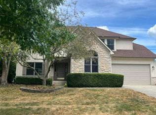 1156 Lake Point, Westerville, OH
