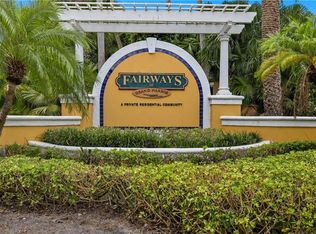 5095 Fairways Cir APT I111, Vero Beach, FL 32967
