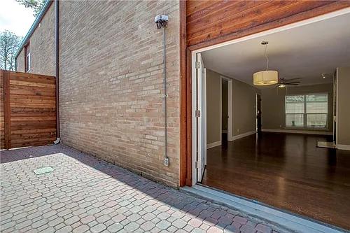 4035 Holland Ave #1 Photo 1