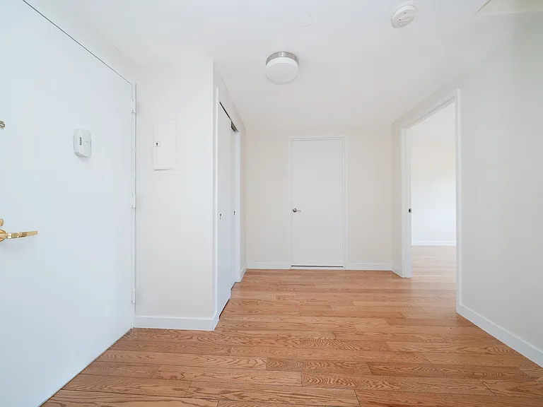 75-25 153rd St #580 — Photo 7