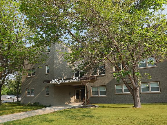 5th image of 2461 Portage Ave #15