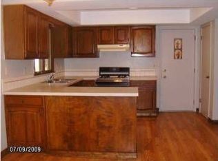 5185 Pine Ridge St, Muskegon, MI 49441