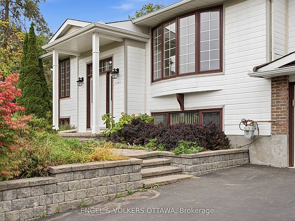 5th image of 5293 McLean Cres