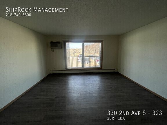 5th image of 330 2nd Ave S #323