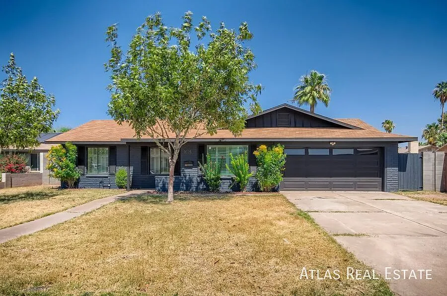 3115 S Kachina Dr