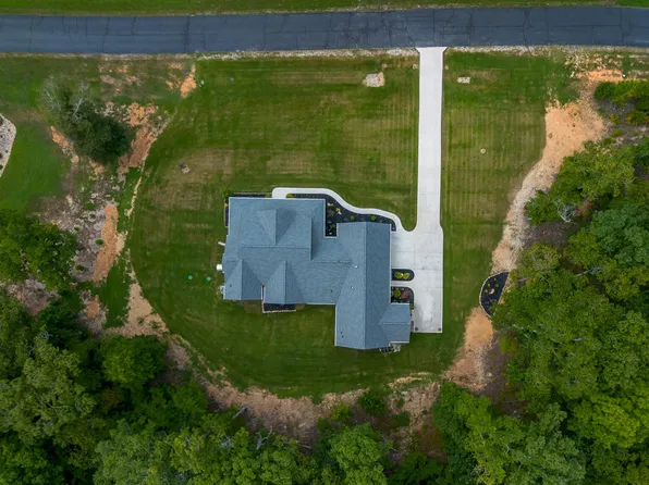 114 W Mountain Dr, Rockwood, TN 37854
