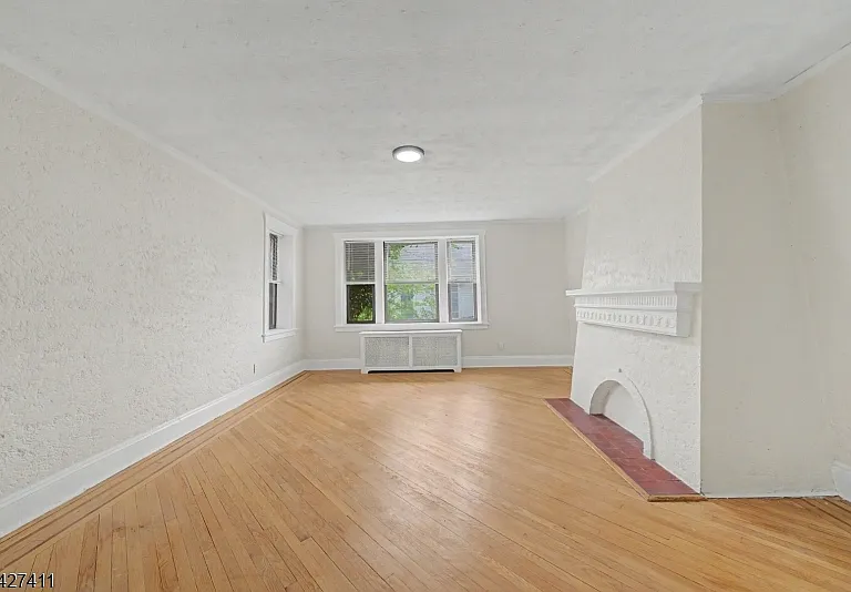 204 Church St #1D — Photo 12