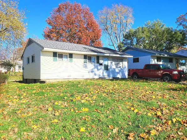 133 Perthshire Rd, Saint Louis, MO 63137