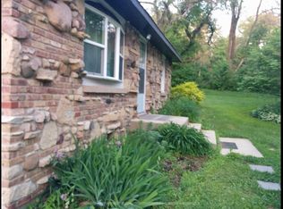 29W050 Roosevelt Rd, West Chicago, IL 60185