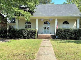 130 Southfield Dr, Newnan, GA 30265