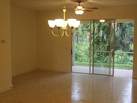 4th image of 1303 Jonah Dr