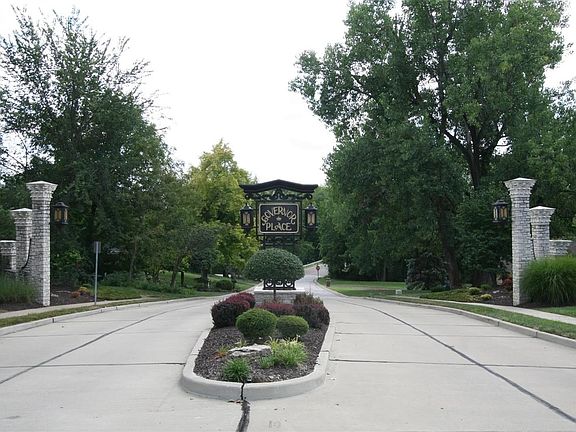 Prestigious Governor Place Subdivision