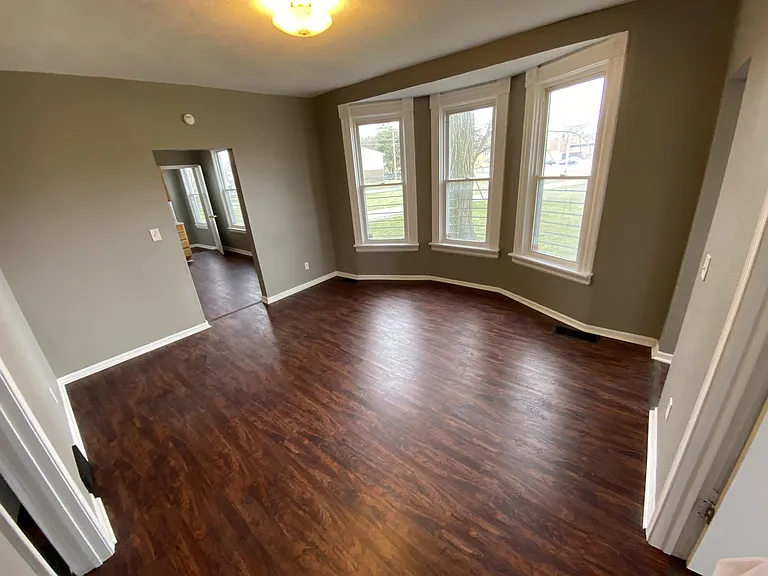 2273 Mayville Pl — Photo 6