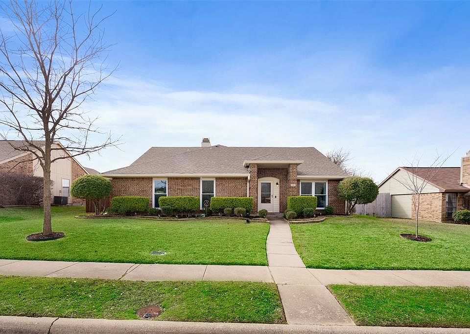 1st image of 544 Goliad Dr