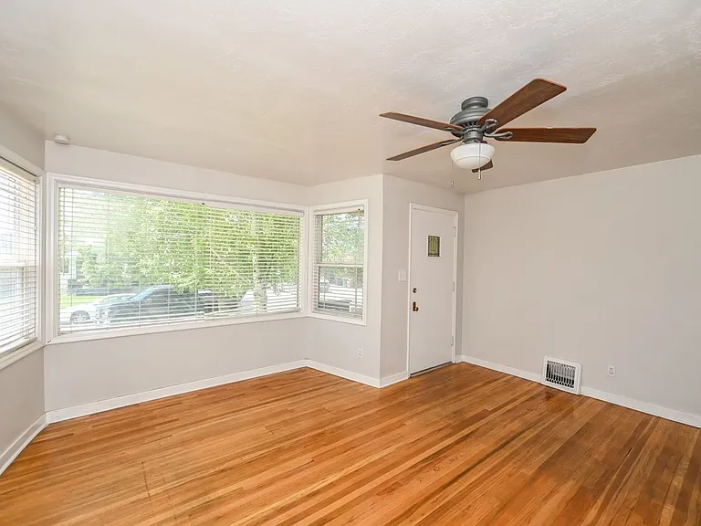 2789 S Alden St — Photo 11