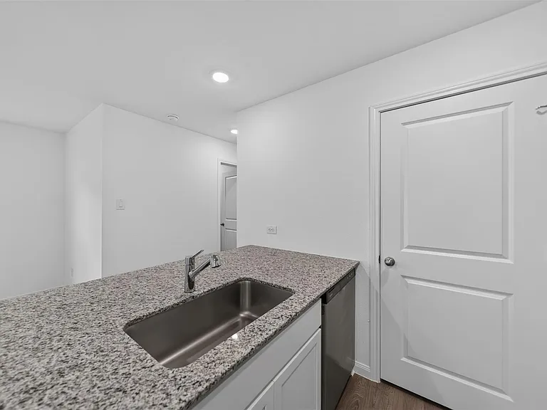 11927 Detar Ct — Photo 11