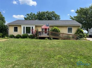 19190 W Portage River South Rd, Elmore, OH 43416