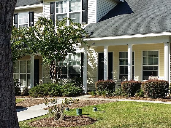2nd image of 102 Lake Jogassee Dr