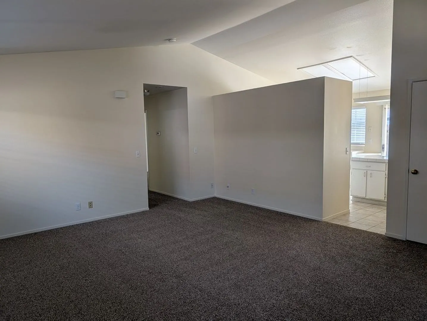 Light and Welcoming in Regency Estates — Photo 4