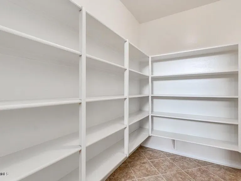 42376 W Chisholm Dr — Photo 20