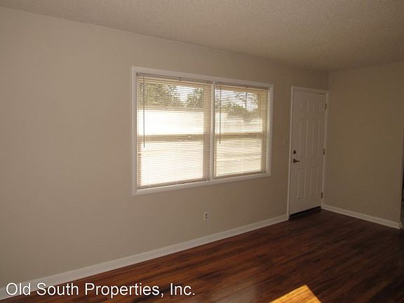 2nd image of 3780 Whispering Pines Dr