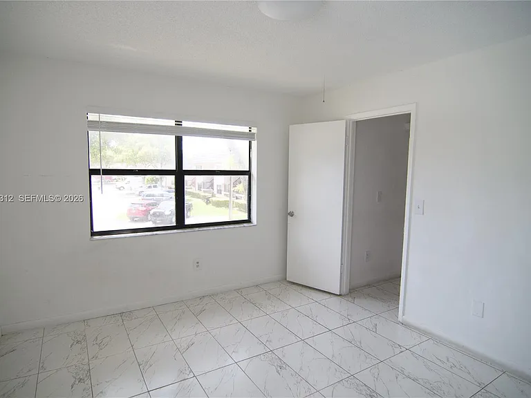 20825 NE 8th Ct #203-19 — Photo 7
