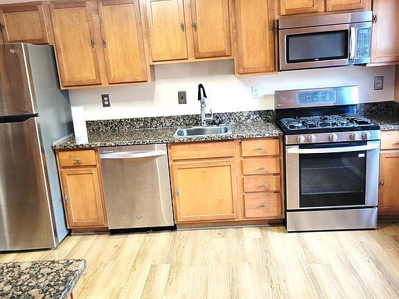 5th image of 11603 Butlers Branch Rd