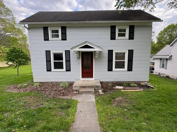 153 W 6th St, Roanoke, IN 46783