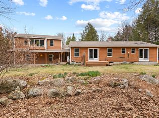 25 Jeffrey Woods Rd, Windham, ME 04062