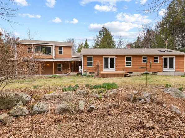 25 Jeffrey Woods Road, Windham, ME 04062