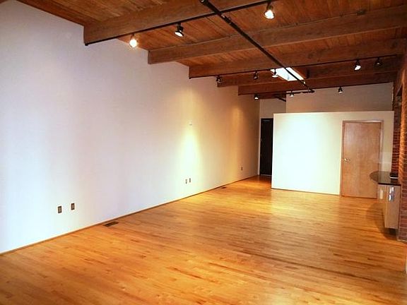 4th image of 448 W Nationwide Blvd APT 409