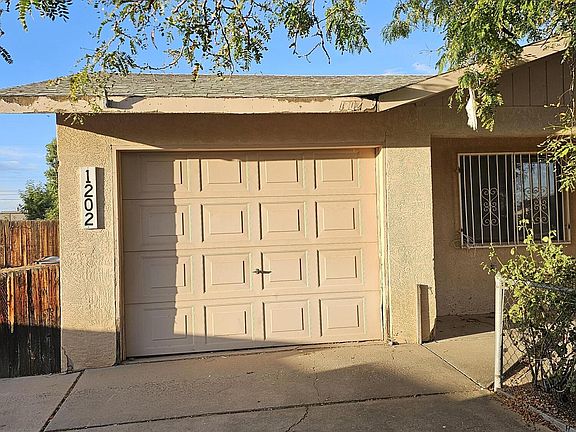 3rd image of 1202 W Didier Ave